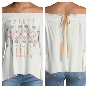Allison New York Embroidered Hearts Peasant Blouse